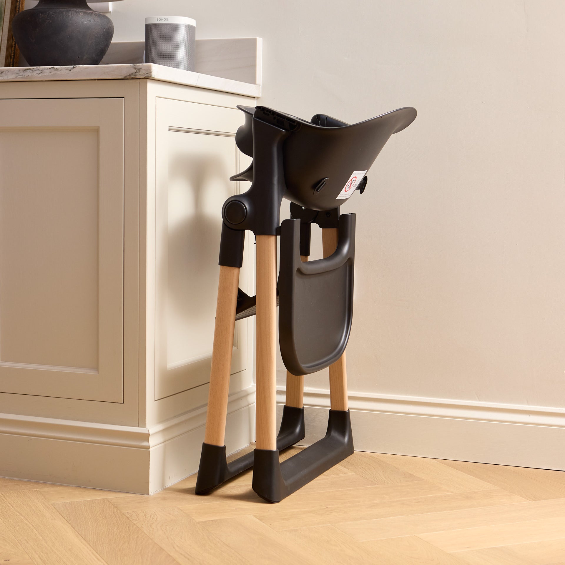 Mash High Chair & Newborn Seat - Black